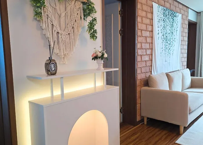 Traditional Korean Yeon Apartment *